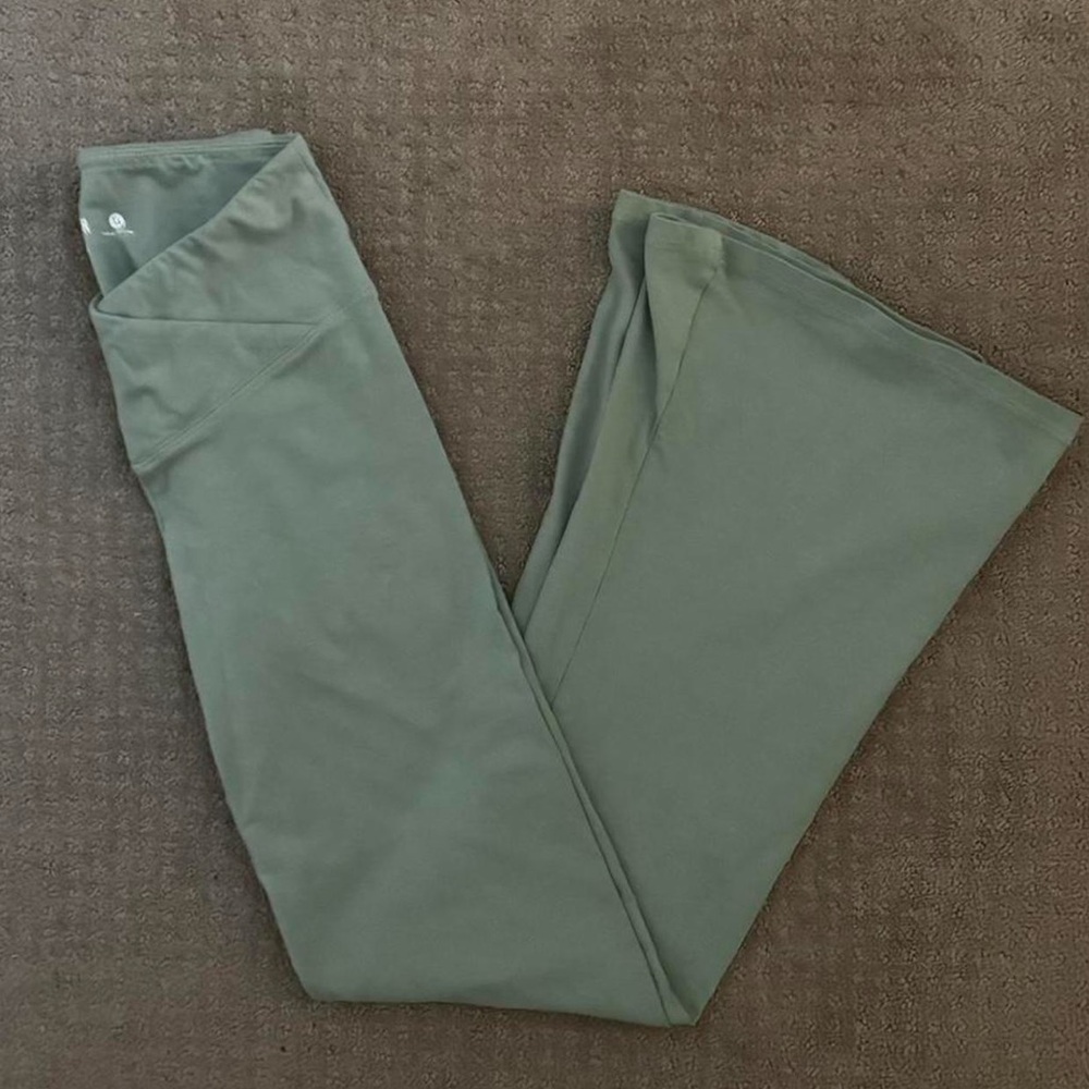 Hollister Flared Leggings